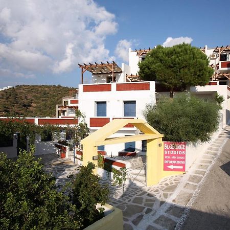 St George Studios & Apartments Batsíon Dış mekan fotoğraf