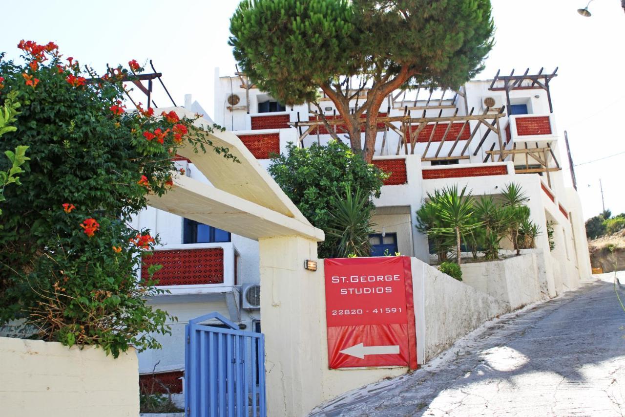 St George Studios & Apartments Batsíon Dış mekan fotoğraf