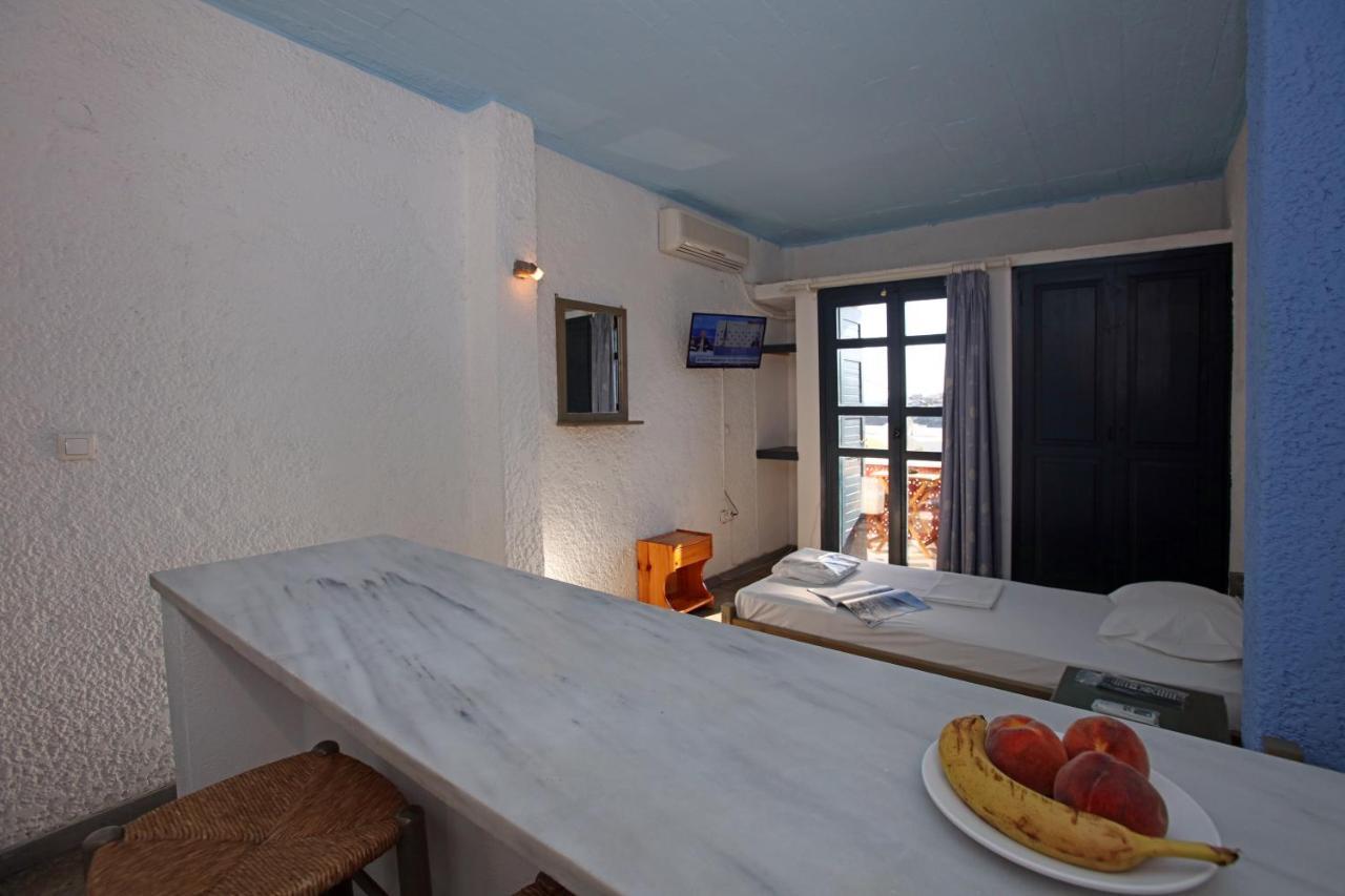 St George Studios & Apartments Batsíon Dış mekan fotoğraf